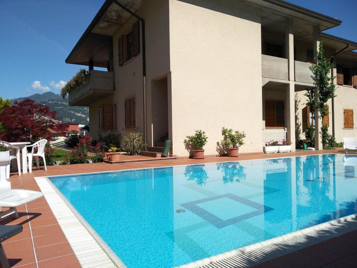 Villa Fiori Malcesine Buitenkant foto
